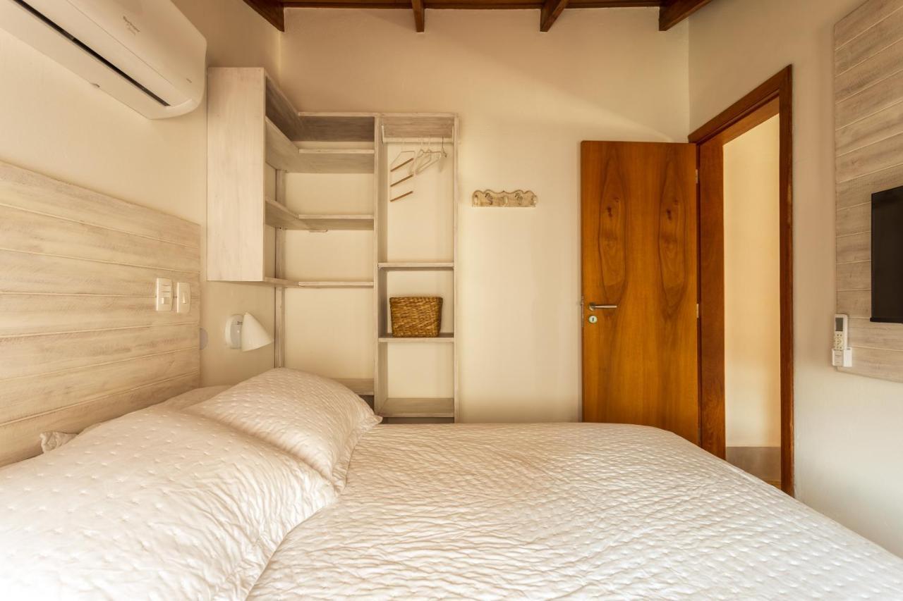 Casa D'Aroeira Residencial Boutique - Centro De Juquei - 2 Quadras Do Mar - Servico De Praia - Roupa De Cama 600 Fios Algodao Egipcio - Toalhas Banho E Praia - Tudo Novo - Estacionamento Interno - Cozinha - Consulte Unidades Com Ofuro Hidro E Cromote Bagian luar foto