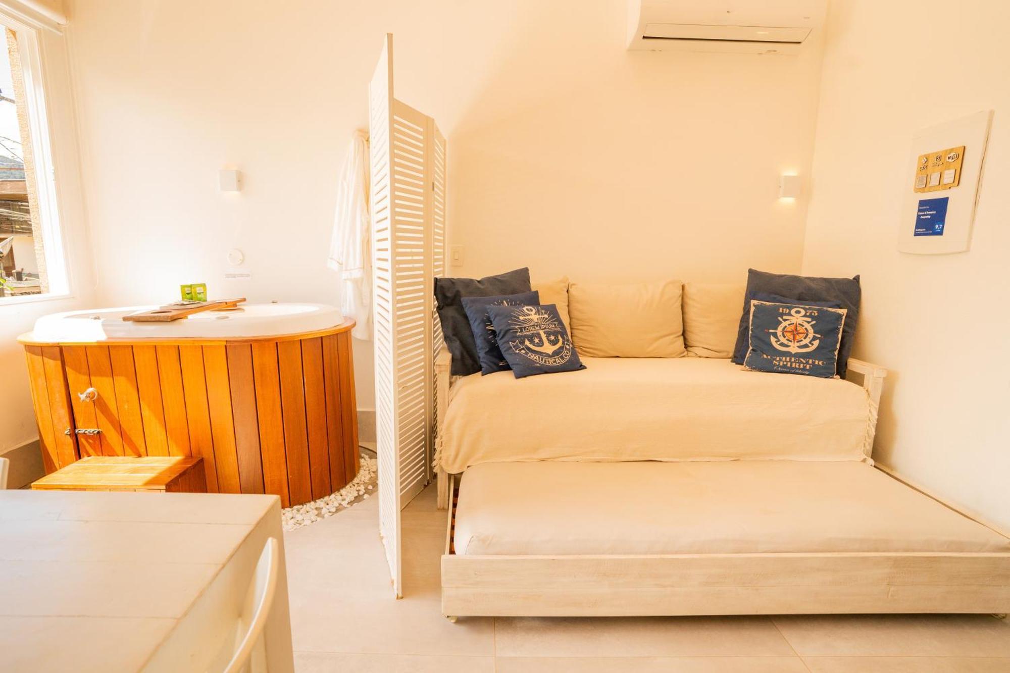 Casa D'Aroeira Residencial Boutique - Centro De Juquei - 2 Quadras Do Mar - Servico De Praia - Roupa De Cama 600 Fios Algodao Egipcio - Toalhas Banho E Praia - Tudo Novo - Estacionamento Interno - Cozinha - Consulte Unidades Com Ofuro Hidro E Cromote Bagian luar foto